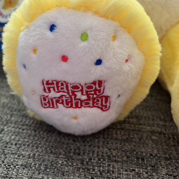 Build-A-Bear Yellow Birthday Bear Brand New - Picture 2 of 7